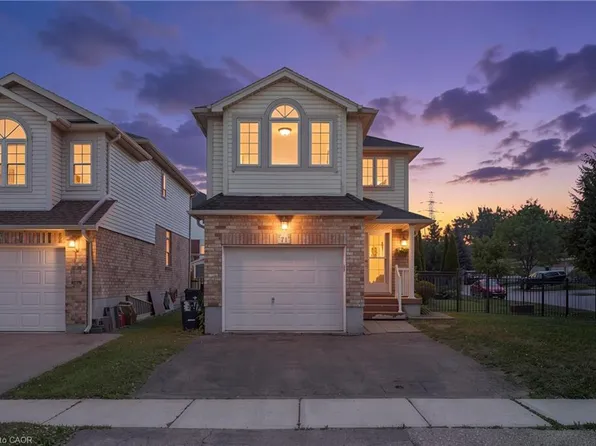 71 Peach Blossom Cres, Kitchener, ON N2E 3Z7