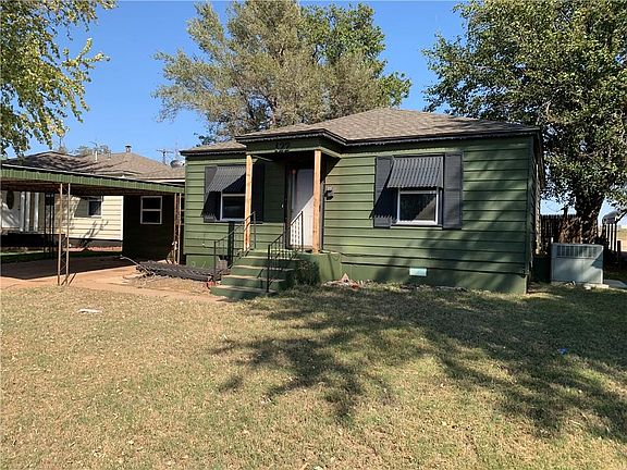 2nd image of 122 Blackburn Blvd