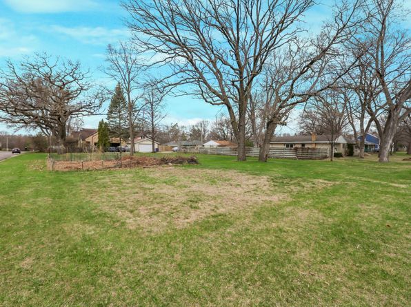 1227 8th Ave SE, Saint Cloud, MN 56304