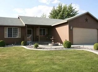 4807 Kalahari Dr, Pasco, WA 99301