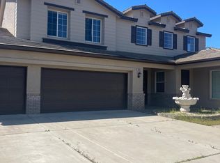 2966 Robinwood Ave, Clovis, CA 93611