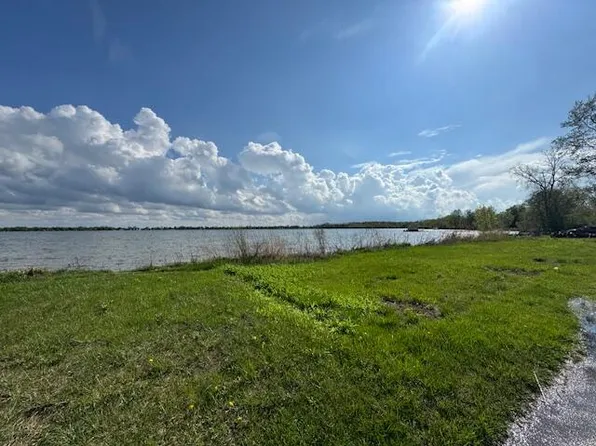 6234 S County Road 210, Knox, IN 46534