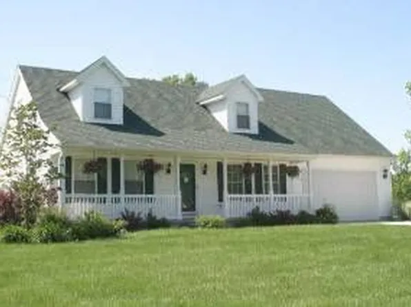 1991 Smith Rd, Temperance, MI 48182