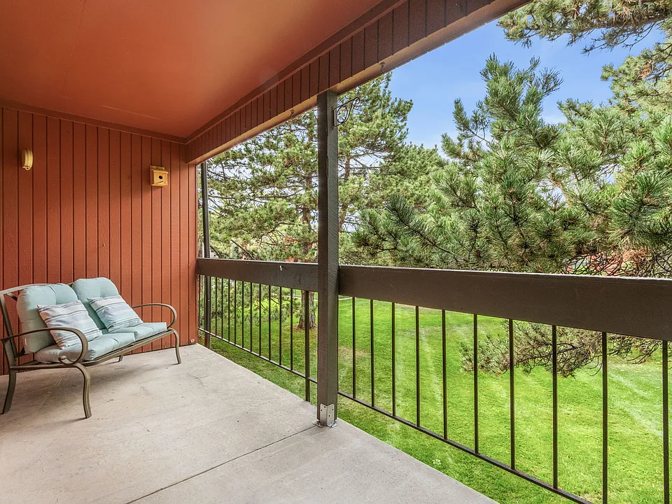 1625 W Elizabeth St #1