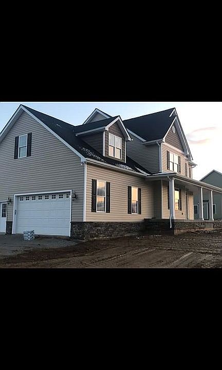 1st image of 105 Upland Ln