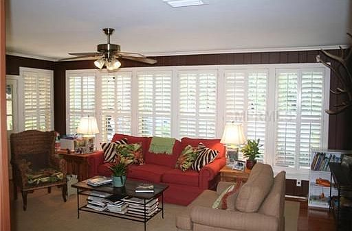 3rd image of 3007 W Villa Rosa Park