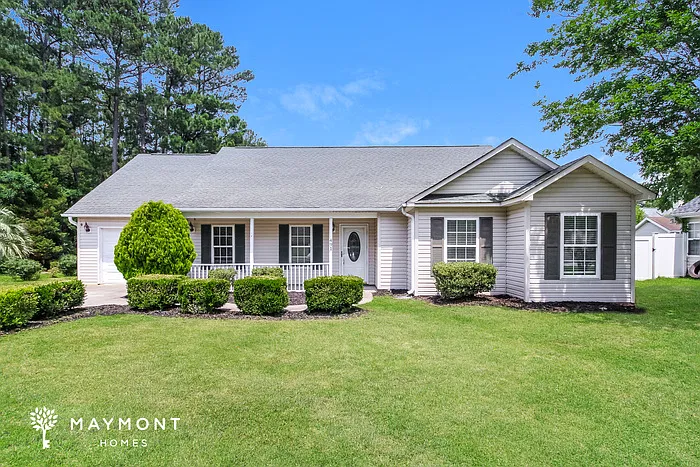 4 bed, 2.0 bath, 2005 sqft, $1,875 — Photo 1