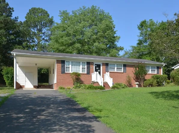 307 28th St, Butner, NC 27509