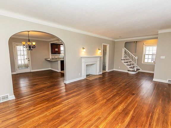 5th image of 3602 Meadowbrook Blvd