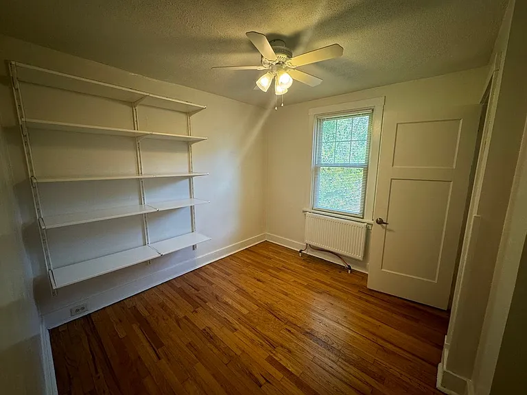 6325 Glenview Pl — Photo 11