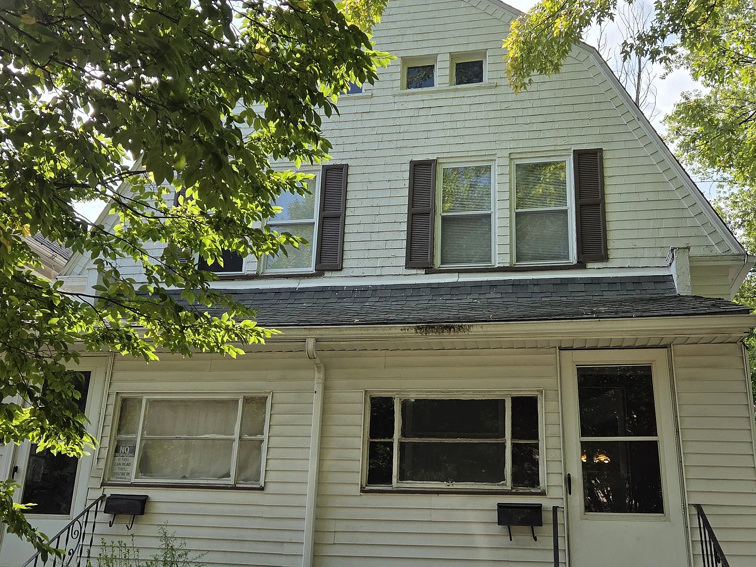 2 bed, 1100 sqft, $1,400 — Photo 3