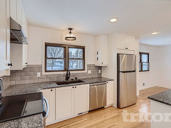 4th image of 3363 69th St E