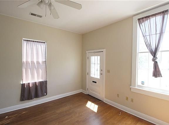 3rd image of 2543 Palmyra St