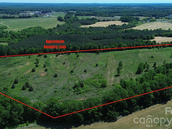 4th image of 170 Beagle Club Rd