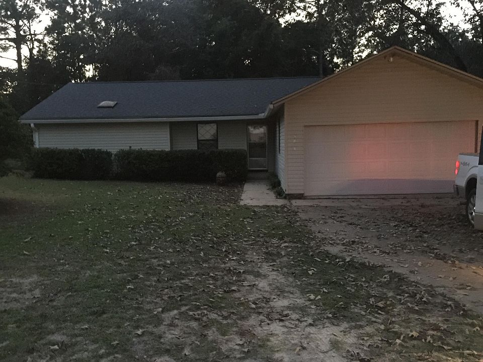 1st image of 5814 Lake Dr