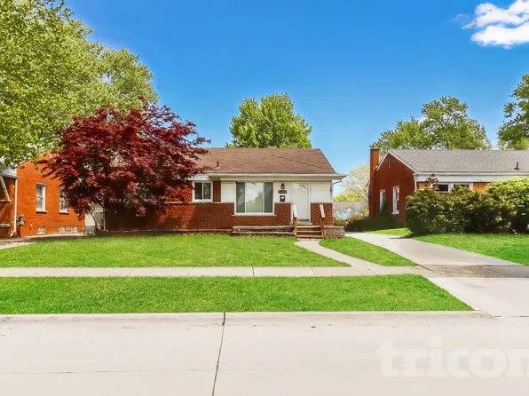 6708 N Deering St, Garden City, MI 48135
