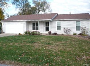 3806 Line St, Saint Peters, MO 63376