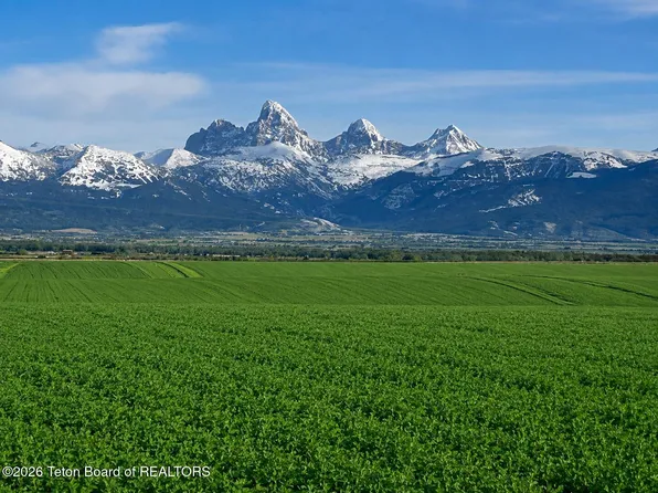 8190 Appaloosa Ridge Trl, Tetonia, ID 83452