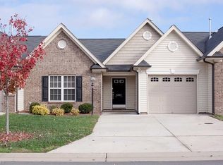 6329 Gough Ct, Clemmons, NC 27012