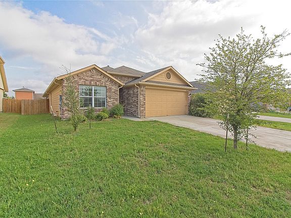 3rd image of 11312 Malta Dr