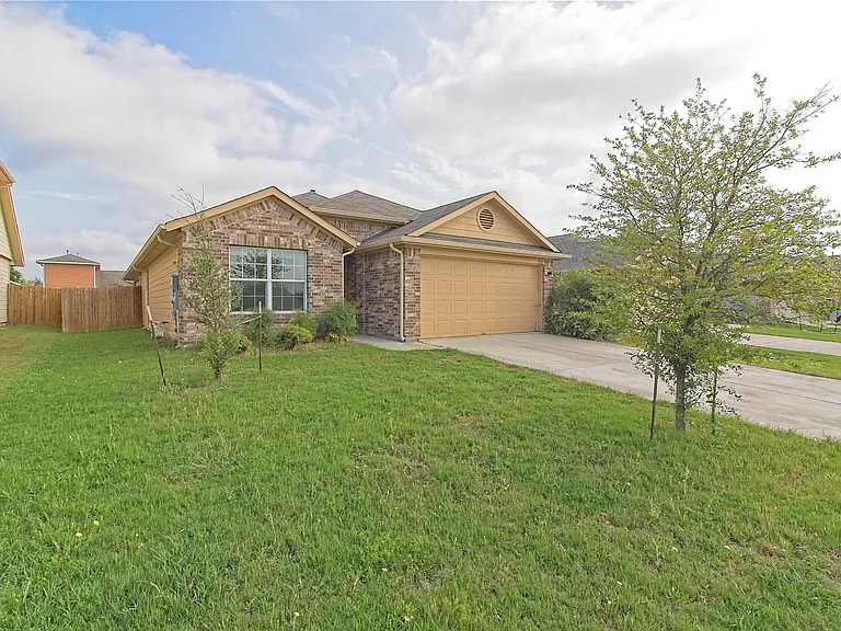 11312 Malta Dr — Photo 3