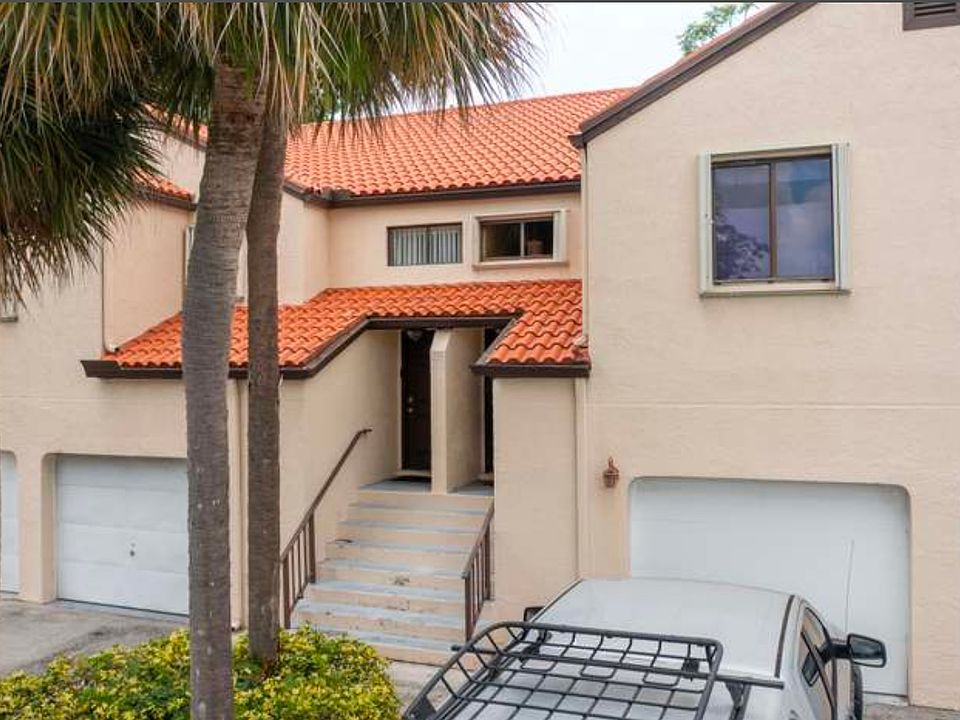 1st image of 22 Via De Casas Sur APT 202