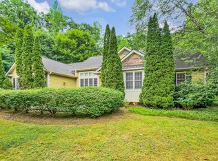 28 Windswept Ln, Travelers Rest, SC 29690