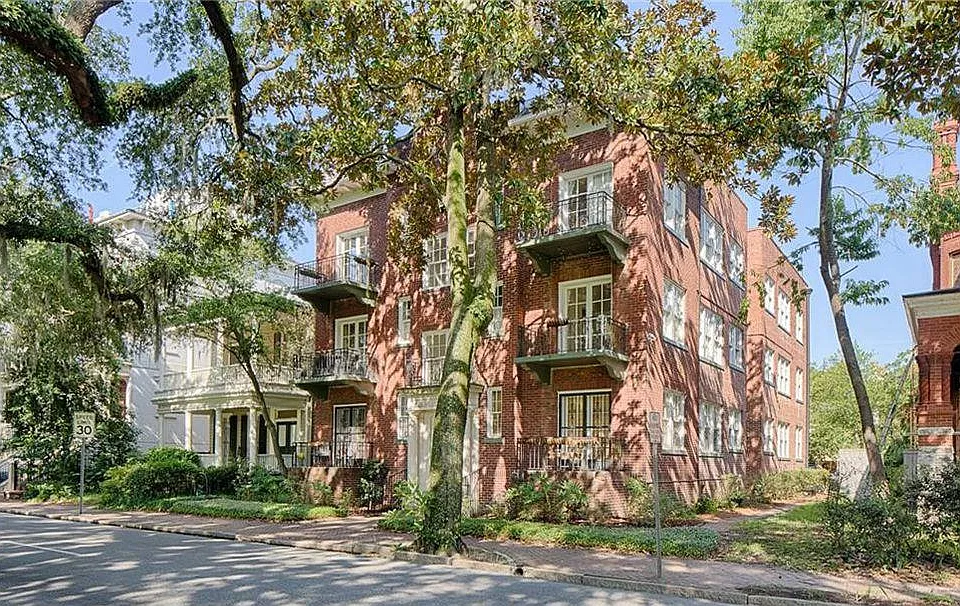 805 Whitaker St #2