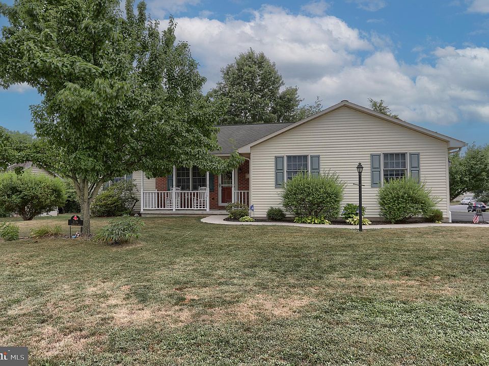 116 Spruce Ave, Fredericksburg, PA 17026 Zillow