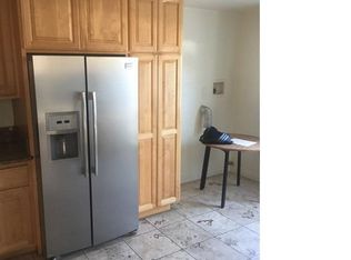 748 W 14th St, San Pedro, CA 90731