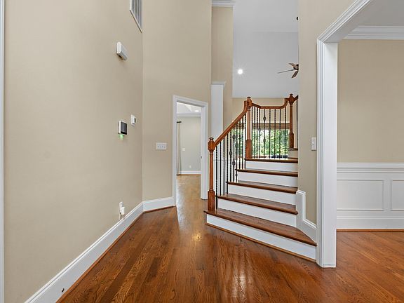 5th image of 125 Magnolia Key Dr
