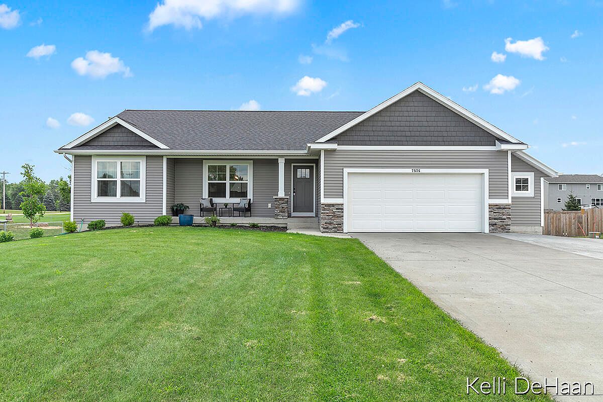 7576 48th Ave, Hudsonville, MI 49426 | Zillow