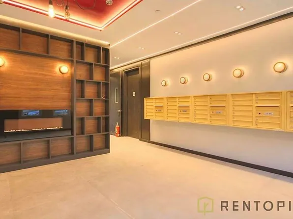 276 Nostrand Avenue image 12 of 15