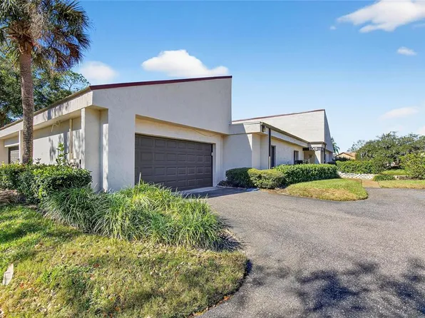 105 Capri Ct N, Plant City, FL 33566