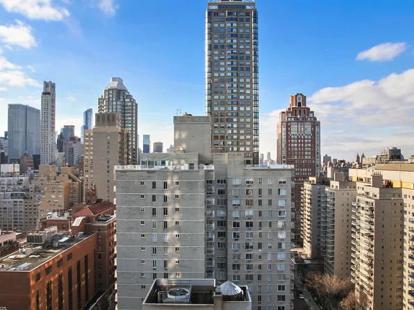 304 East 65th Street image 9 of 10