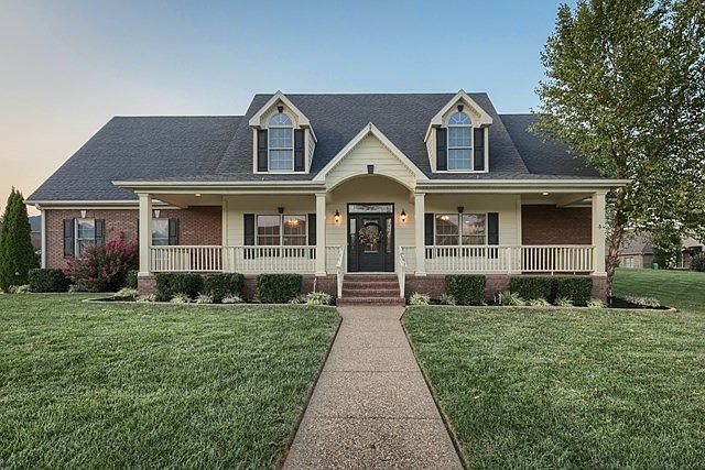 1st image of 6640 Waterford Pl