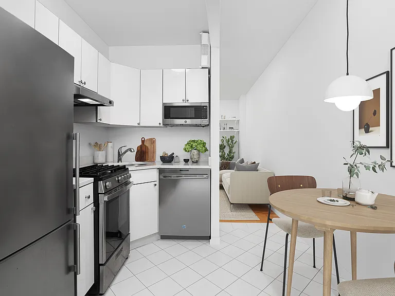 169 Mulberry St #7 — Photo 3