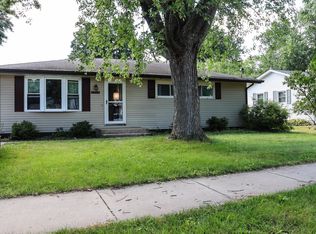 2202 S Osborne Ave, Janesville, WI 53546