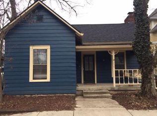 255 N Main St #HOUSE, Zionsville, IN 46077