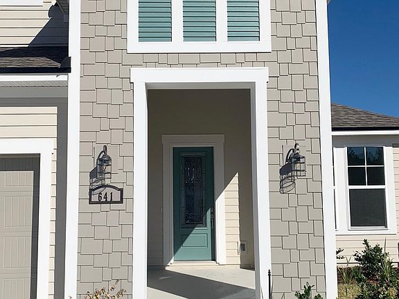 2nd image of 641 Charter Oaks Blvd