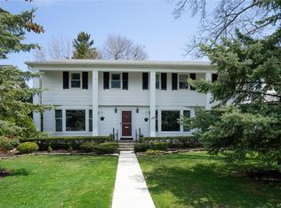 151 Surrey Run, Buffalo, NY 14221