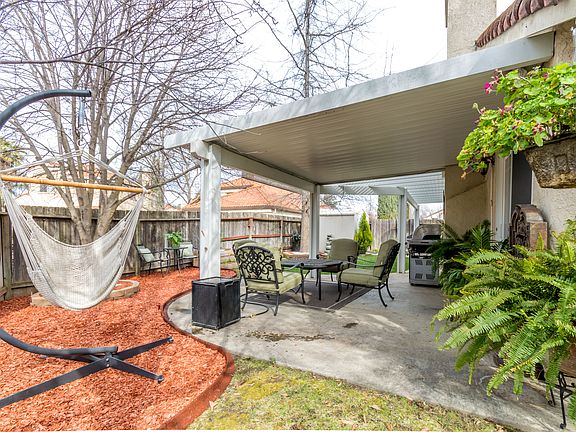 4th image of 8354 Dalkeith Way