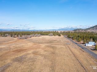 Clear Creek Rd, Cascade, ID 83611