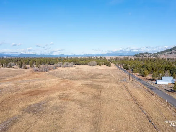 Clear Creek Rd, Cascade, ID 83611
