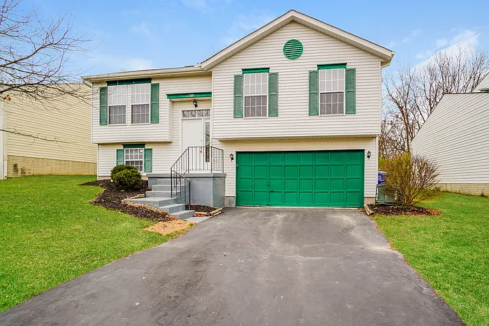 1486 Tall Meadows Dr — Photo 1
