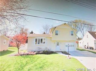 4170 Birchwood Dr S, Liverpool, NY 13090