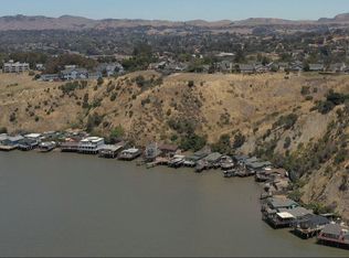 199 Sandy Beach Rd, Vallejo, CA 94590