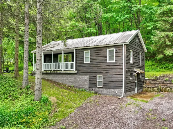 2251 Whites Creek Rd, Confluence, PA 15424