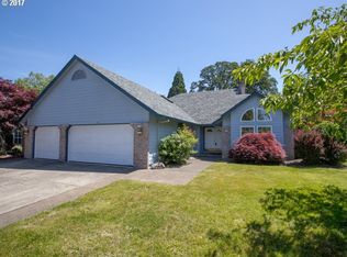 1700 NE Trisha Dr, Hillsboro, OR 97124