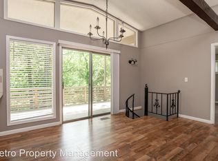 9 Arnold Ln, Bella Vista, AR 72715